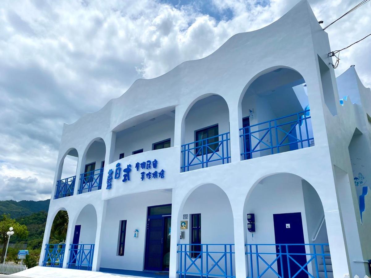 Blue And White Style Holiday B&B Guanshan Exteriör bild