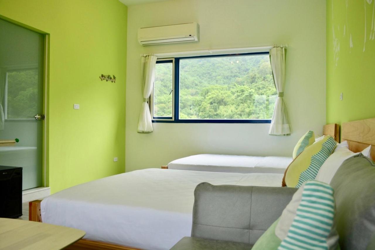 Blue And White Style Holiday B&B Guanshan Exteriör bild