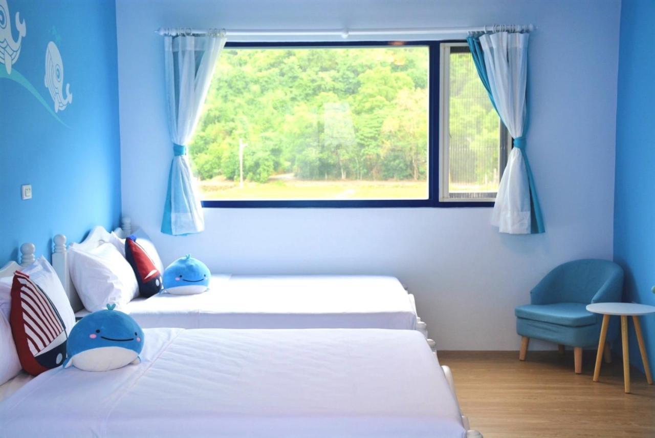 Blue And White Style Holiday B&B Guanshan Exteriör bild