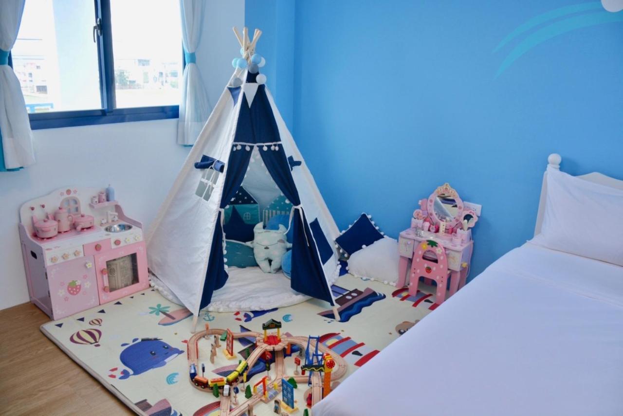Blue And White Style Holiday B&B Guanshan Exteriör bild