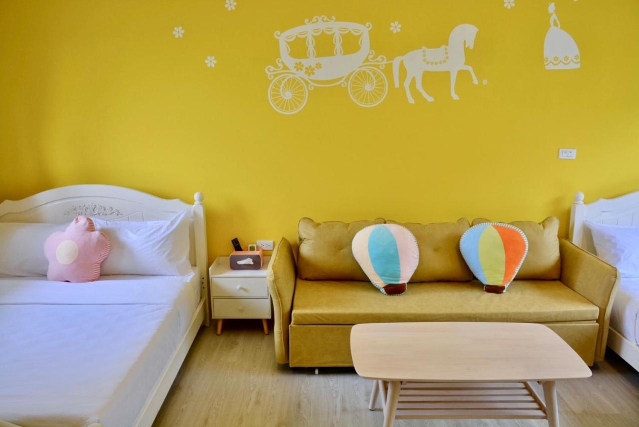 Blue And White Style Holiday B&B Guanshan Exteriör bild